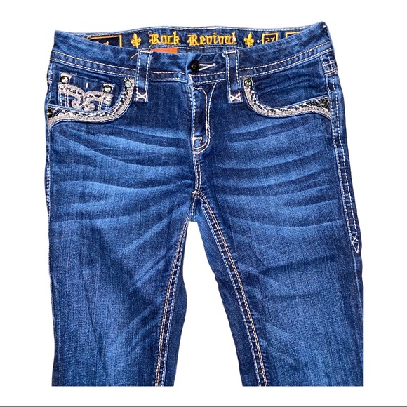 Rock Revival Jeans - Picture 2 of 8